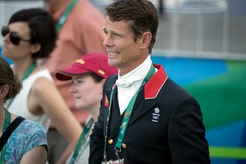 O britânico William Fox-Pitt se recuperou de um sério dano cerebral para assumir a liderança no CCE no Complexo Esportivo de Deodoro no Rio de Janeiro hoje / Foto: FEI/Dirk Caremans